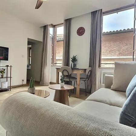 La Cour Des Secrets- Hyper Centre *